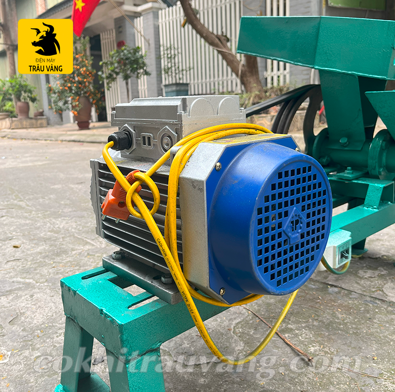 Máy ép cám viên nổi mini